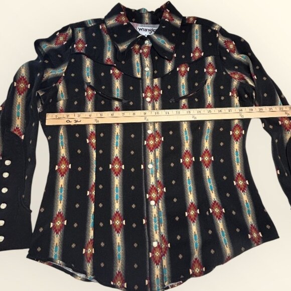 Wrangler x Lainey Wilson Black Checotah Pearl Snap Shirt | Size Large | EUC - Picture 7 of 10